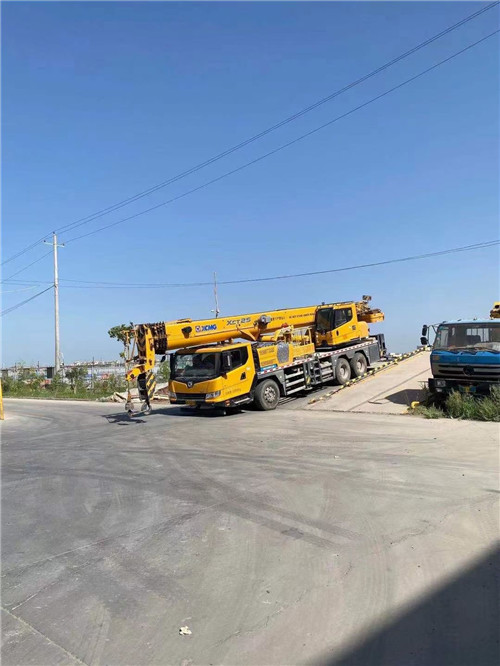 怀集县吊车作业时，可能会产生哪些额外收费项目？