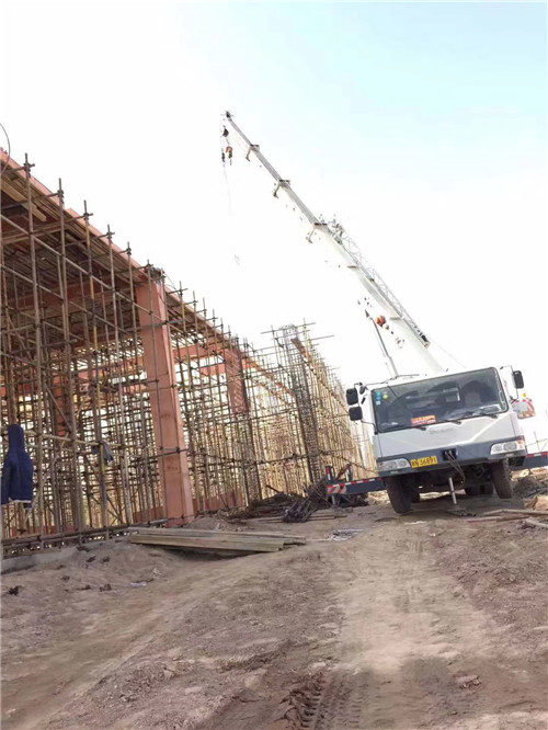 怀集县25 吨、50 吨吊车怎么选？多大重量 / 半径适合对应车型？